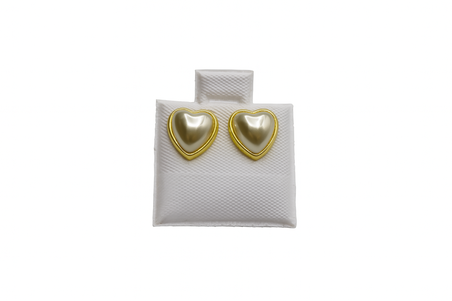Pearls/ heart studs