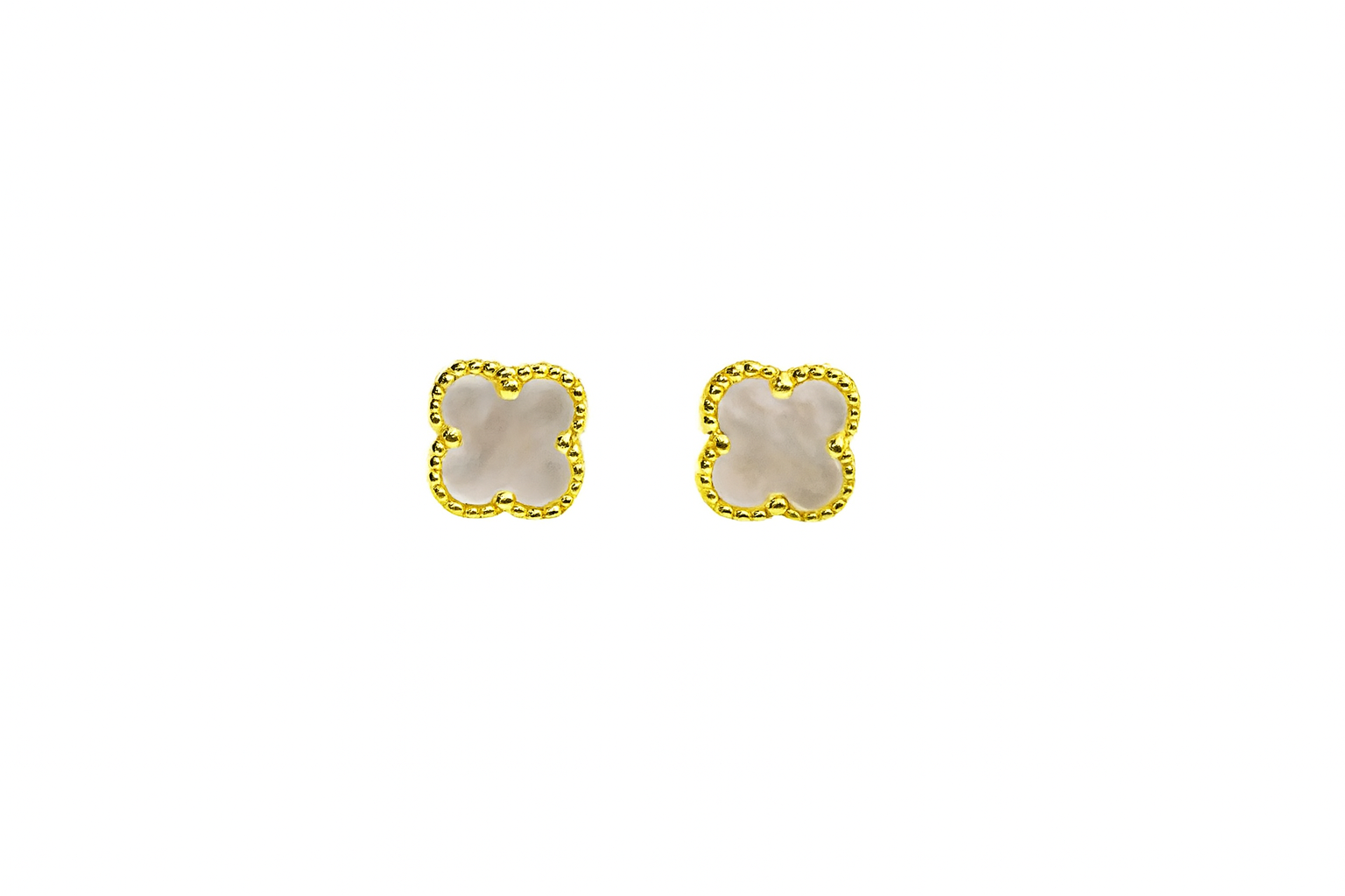 Clover studs